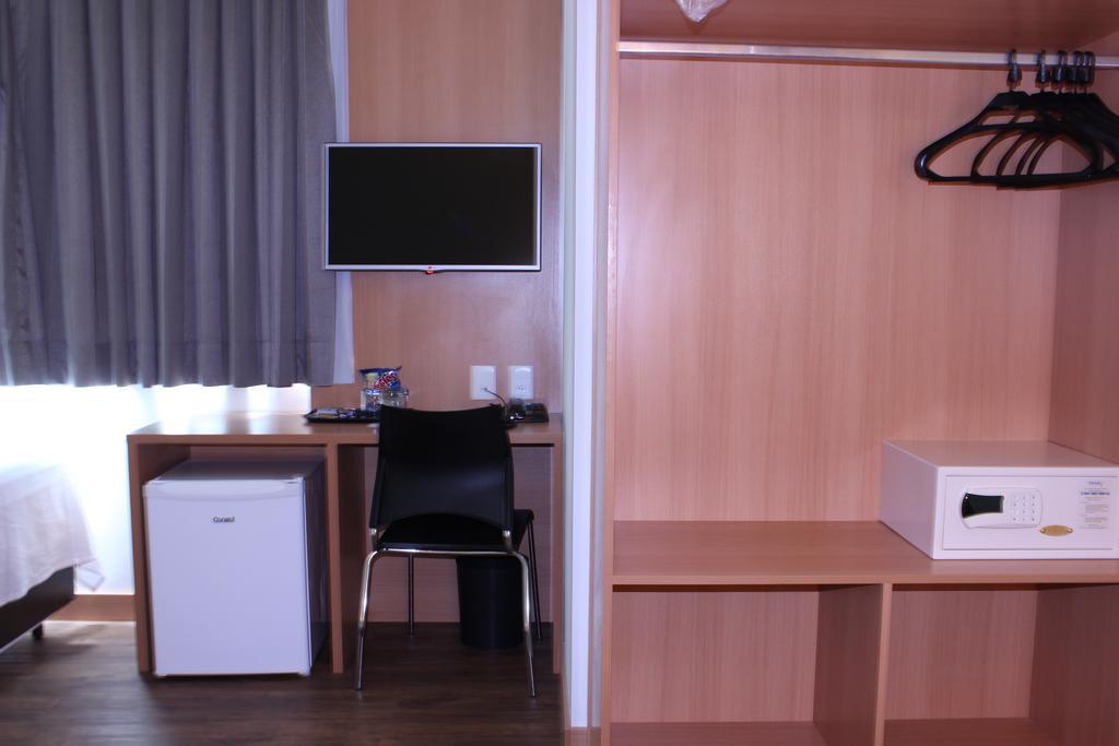 Vertentes Suites Hotel コンセリェイロ・ラファイエテ エクステリア 写真